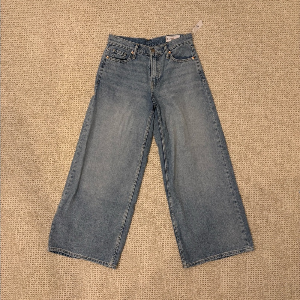 NWT GAP Baggy Mid Rise Jeans - sz25